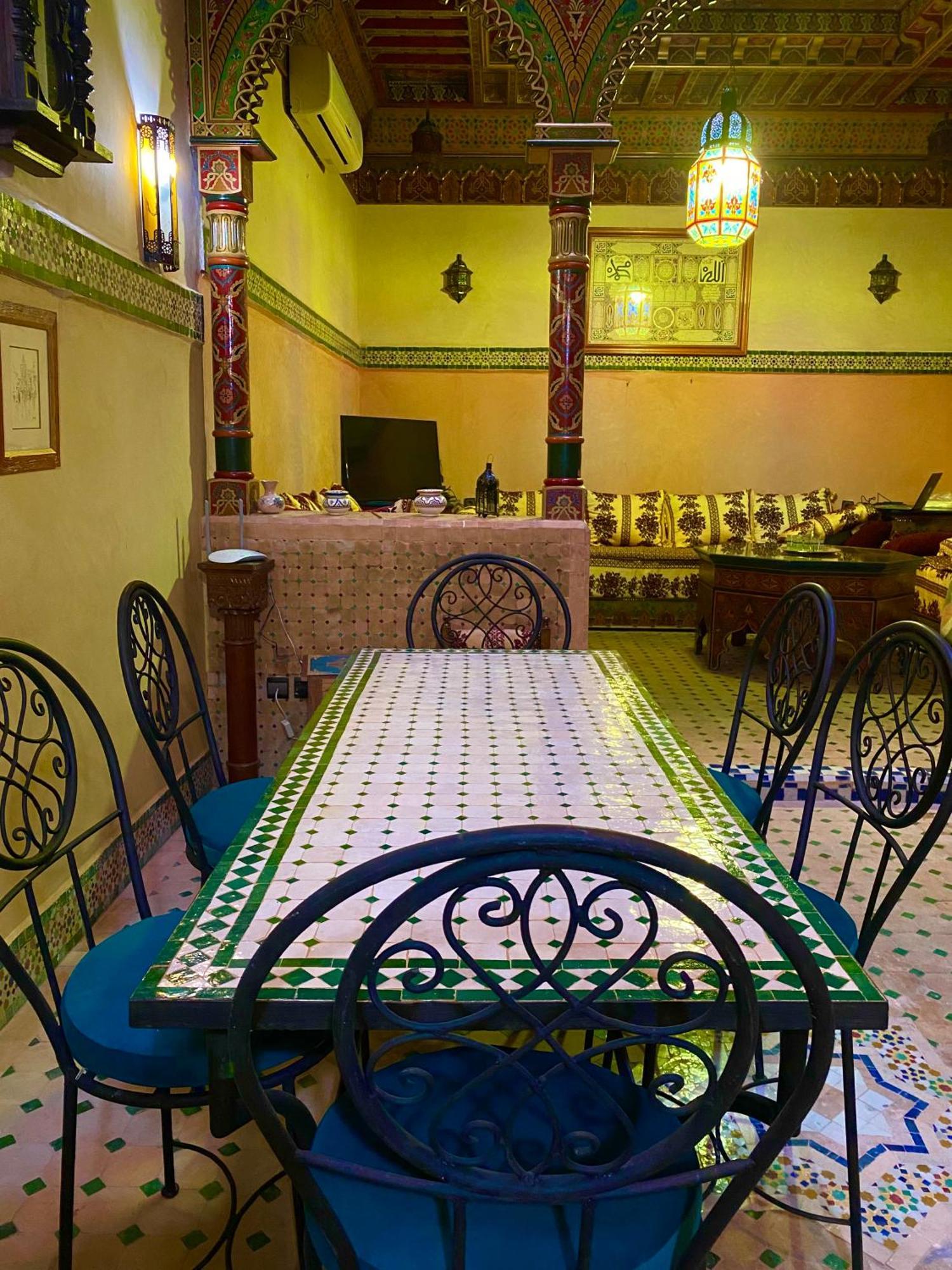 Riad Nezha Avec Jacuzzi Et 3 Piscines Au Coeur De Марракеш Экстерьер фото