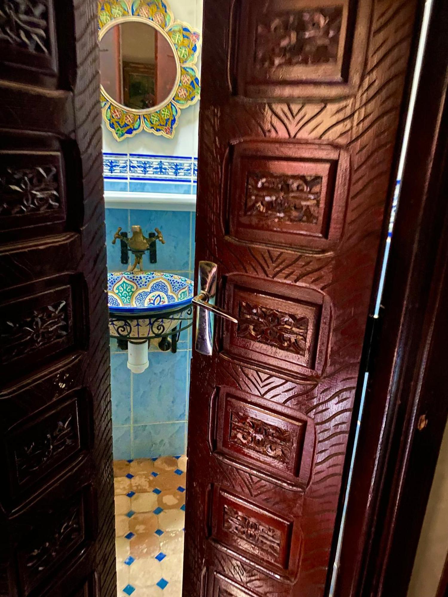 Riad Nezha Avec Jacuzzi Et 3 Piscines Au Coeur De Марракеш Экстерьер фото