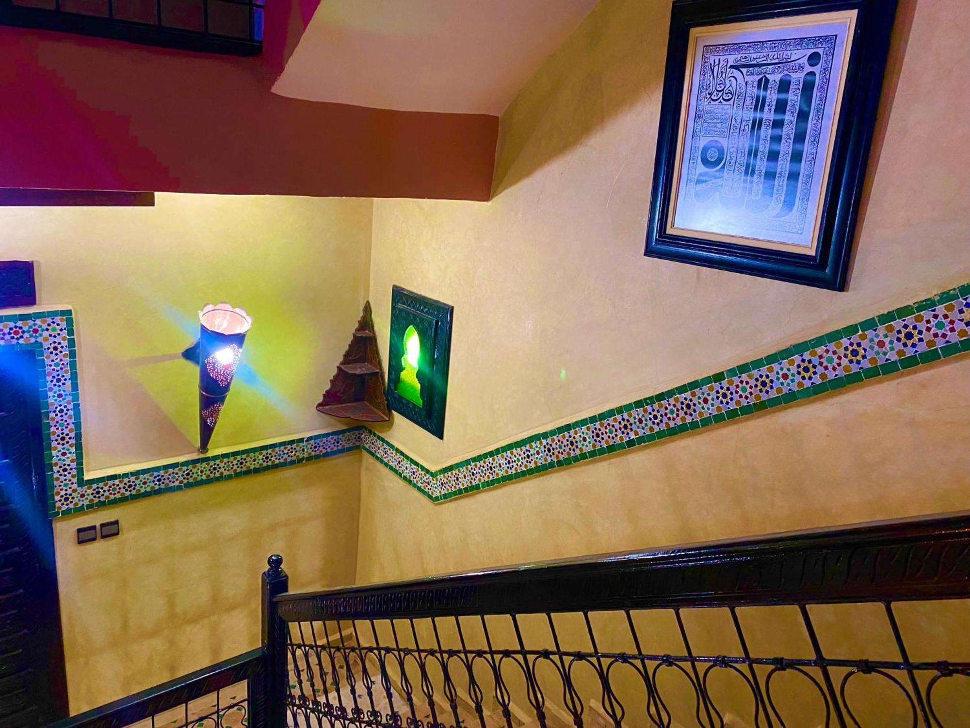 Riad Nezha Avec Jacuzzi Et 3 Piscines Au Coeur De Марракеш Экстерьер фото