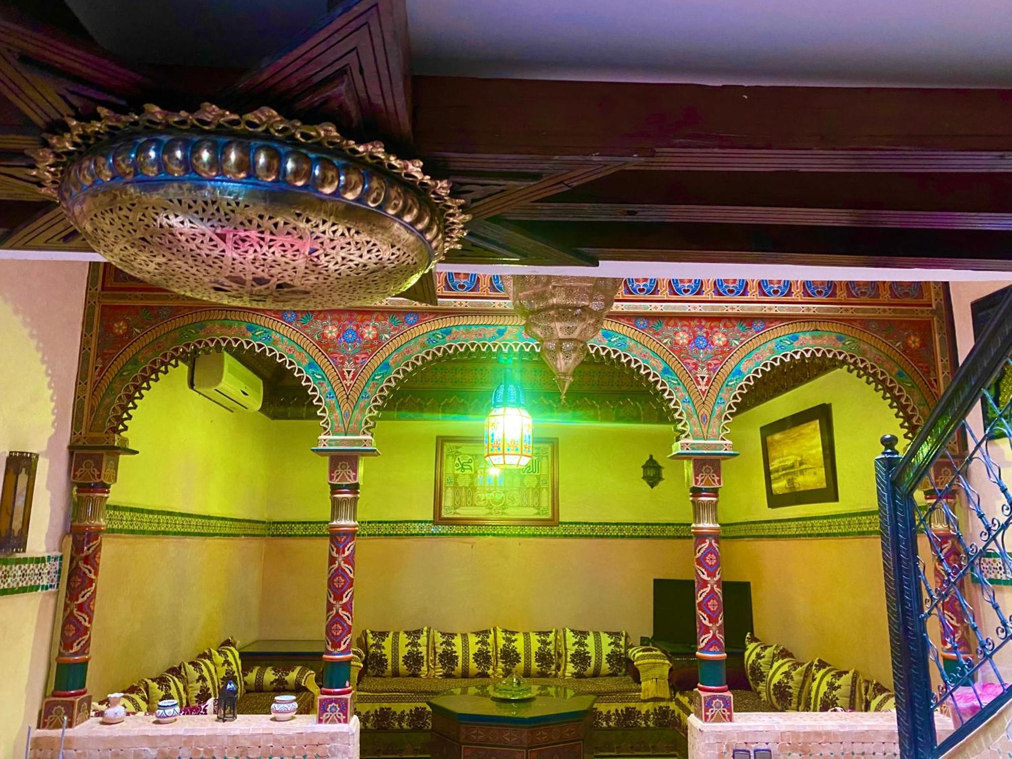 Riad Nezha Avec Jacuzzi Et 3 Piscines Au Coeur De Марракеш Экстерьер фото