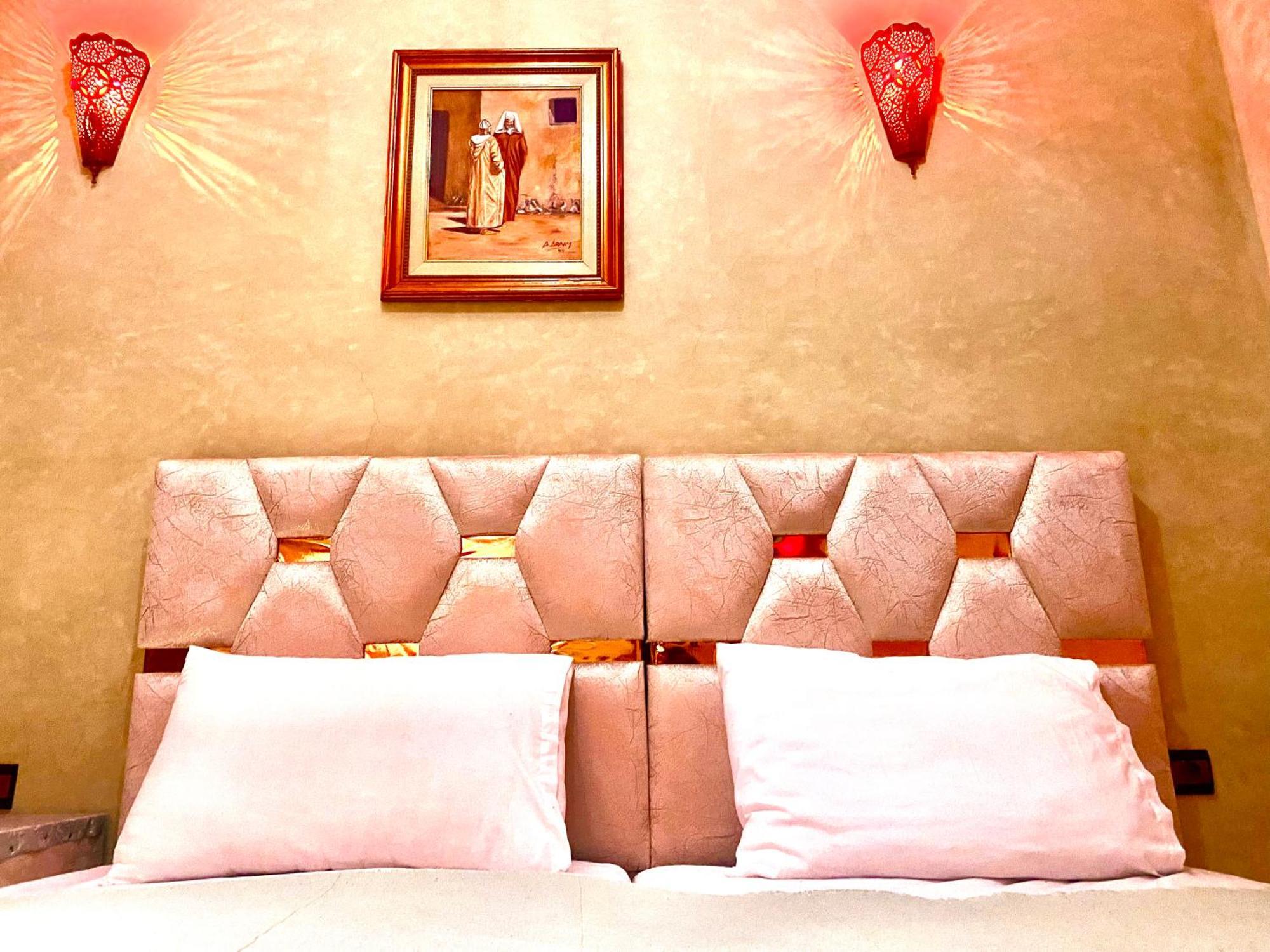 Riad Nezha Avec Jacuzzi Et 3 Piscines Au Coeur De Марракеш Экстерьер фото