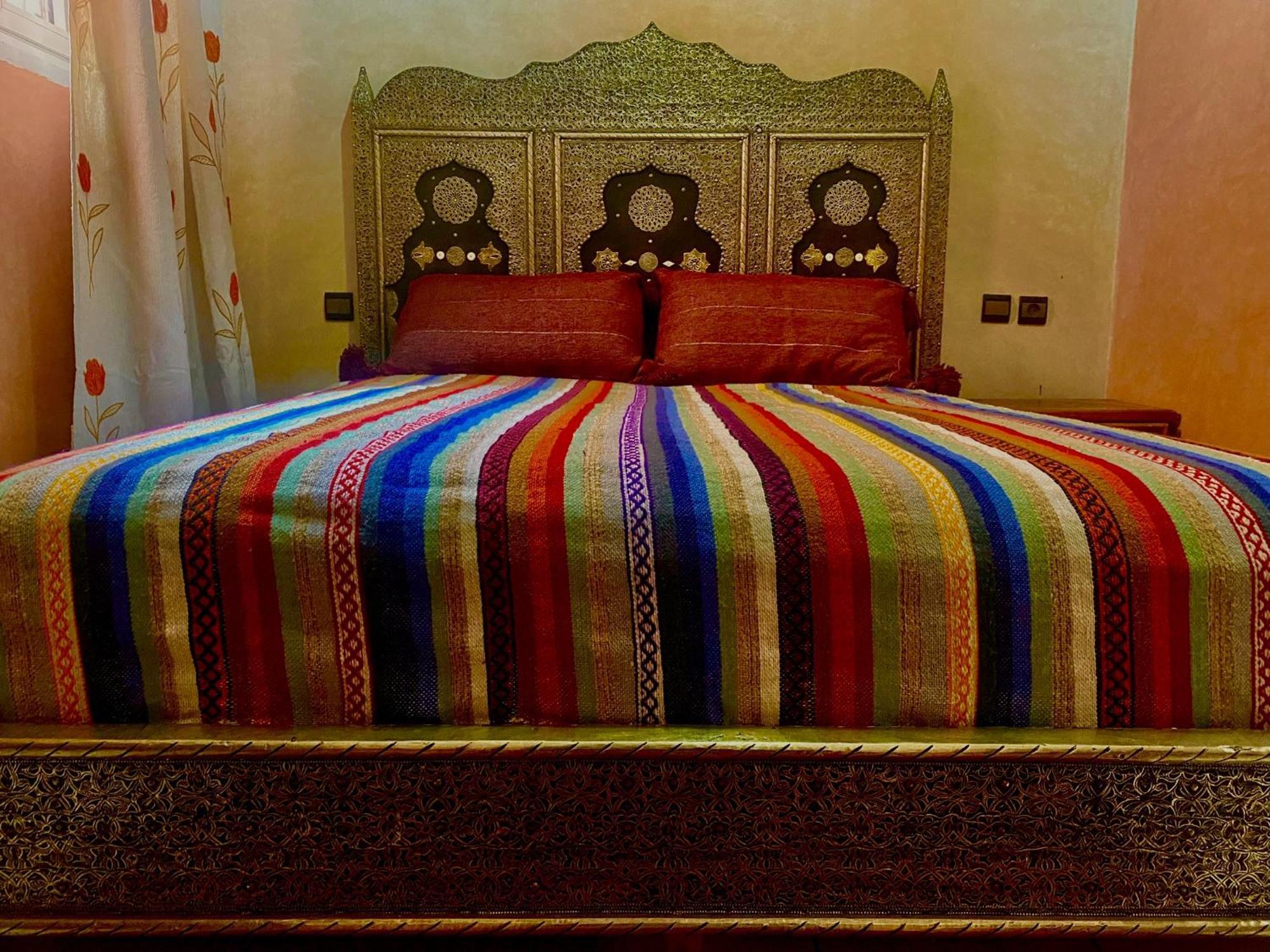 Riad Nezha Avec Jacuzzi Et 3 Piscines Au Coeur De Марракеш Экстерьер фото